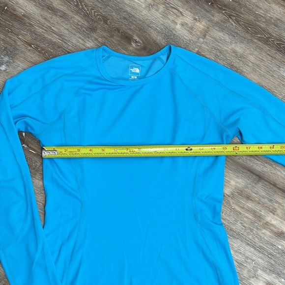 North Face Women's Running Shirt Size M Long Sleeve Teal Blue Flash Dry Hiking - Picture 10 of 16